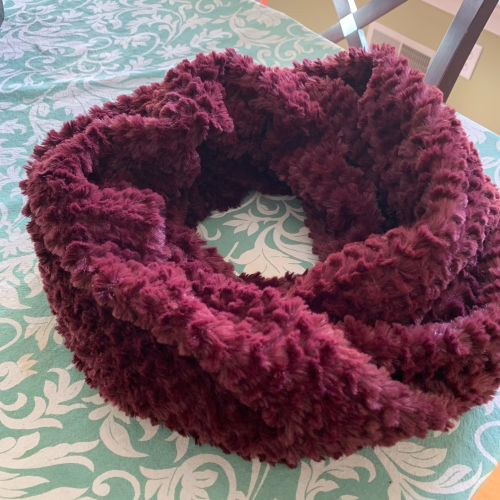 Infinity scarf - Picture 3 of 3